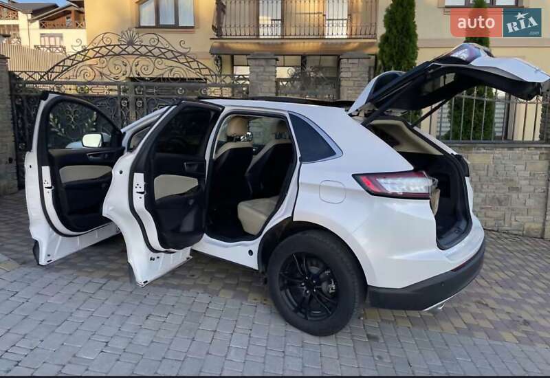 Позашляховик / Кросовер Ford Edge 2015 в Києві