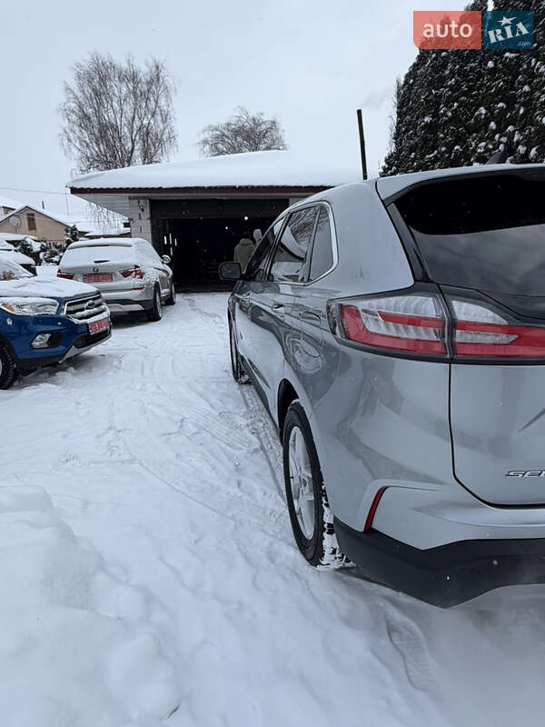 Внедорожник / Кроссовер Ford Edge 2022 в Дубно
