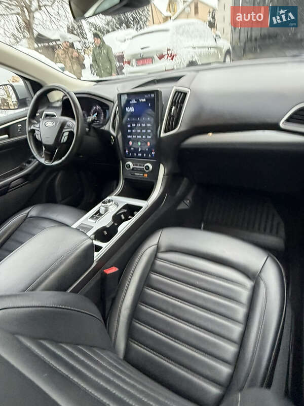 Внедорожник / Кроссовер Ford Edge 2022 в Дубно