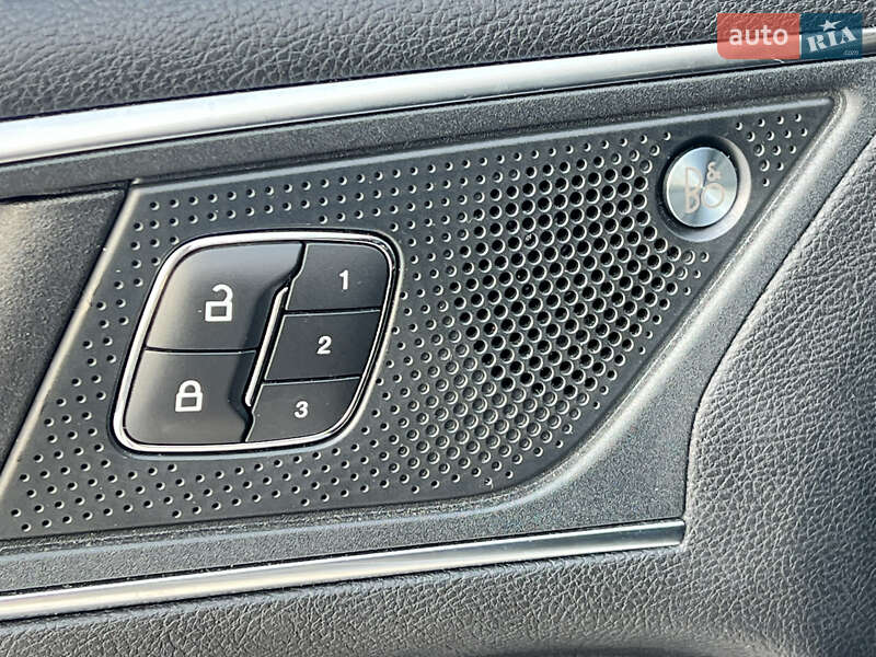 Позашляховик / Кросовер Ford Edge 2021 в Києві