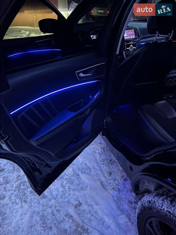 Позашляховик / Кросовер Ford Edge 2016 в Києві
