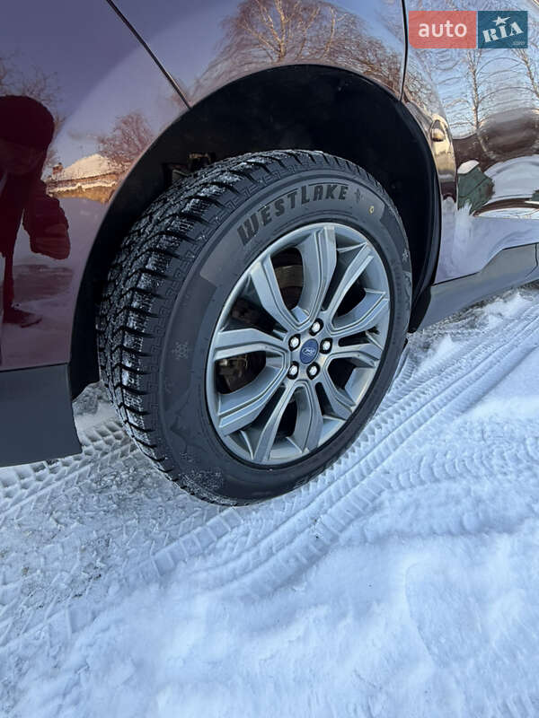 Позашляховик / Кросовер Ford Edge 2021 в Дубні