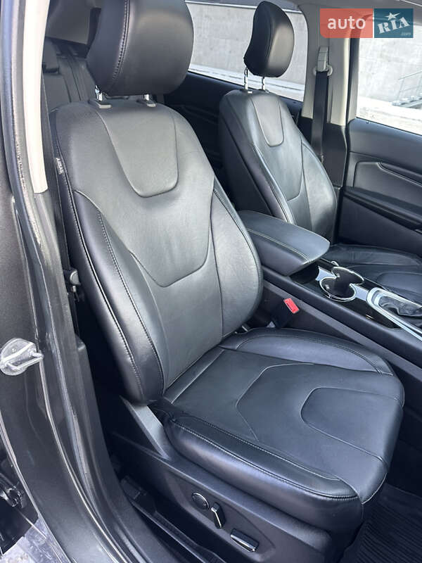 Внедорожник / Кроссовер Ford Edge 2017 в Киеве