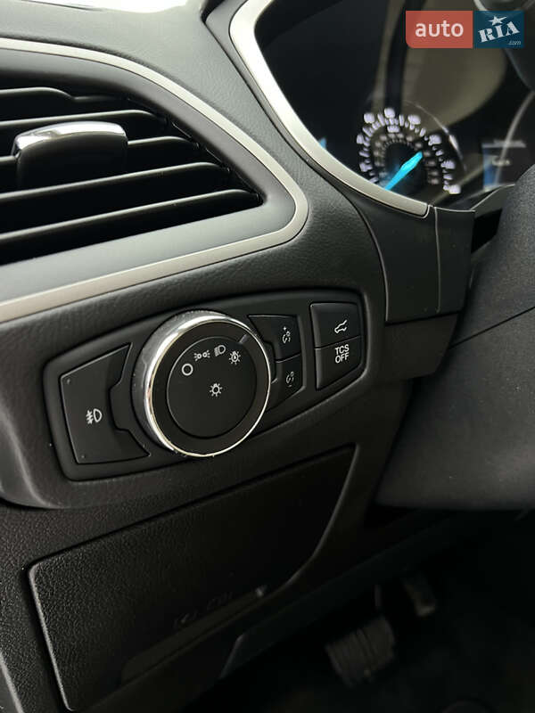 Позашляховик / Кросовер Ford Edge 2021 в Києві