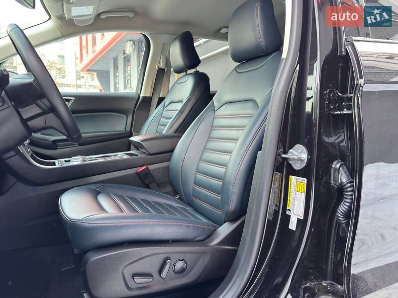 Позашляховик / Кросовер Ford Edge 2023 в Львові