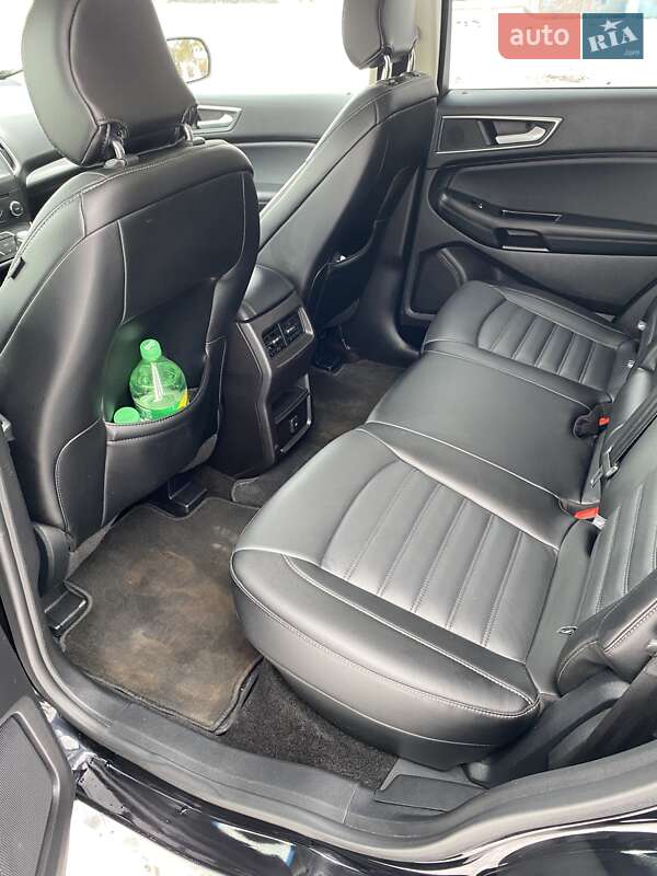 Позашляховик / Кросовер Ford Edge 2017 в Кривому Розі