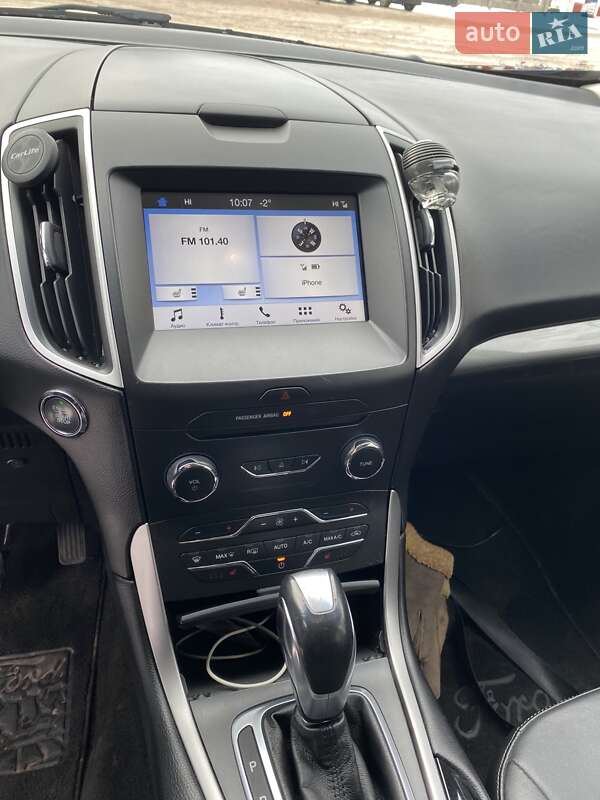 Позашляховик / Кросовер Ford Edge 2017 в Кривому Розі