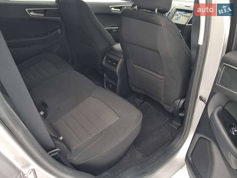 Позашляховик / Кросовер Ford Edge 2019 в Рівному