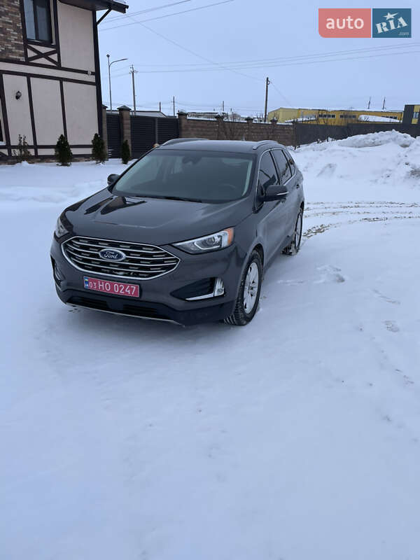 Позашляховик / Кросовер Ford Edge 2019 в Радехові