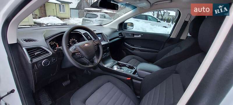 Позашляховик / Кросовер Ford Edge 2019 в Дубні фото 24 Позашляховик / Кросовер Ford Edge 2019 в Дубні