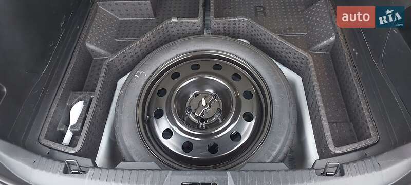 Позашляховик / Кросовер Ford Edge 2019 в Дубні фото 30 Позашляховик / Кросовер Ford Edge 2019 в Дубні