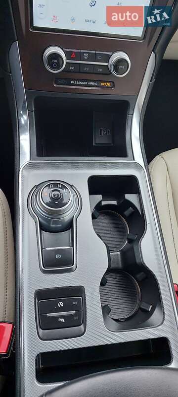 Позашляховик / Кросовер Ford Edge 2021 в Дубні фото 14 Позашляховик / Кросовер Ford Edge 2021 в Дубні