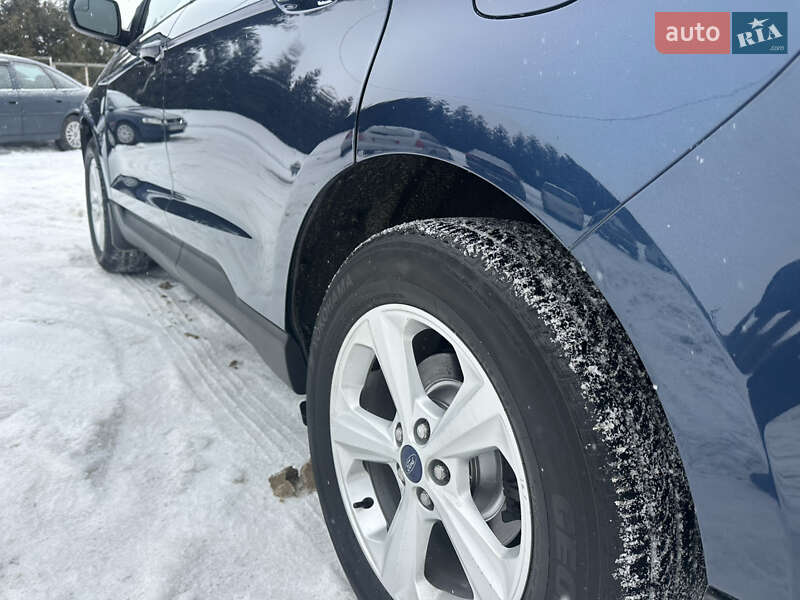 Позашляховик / Кросовер Ford Edge 2017 в Житомирі