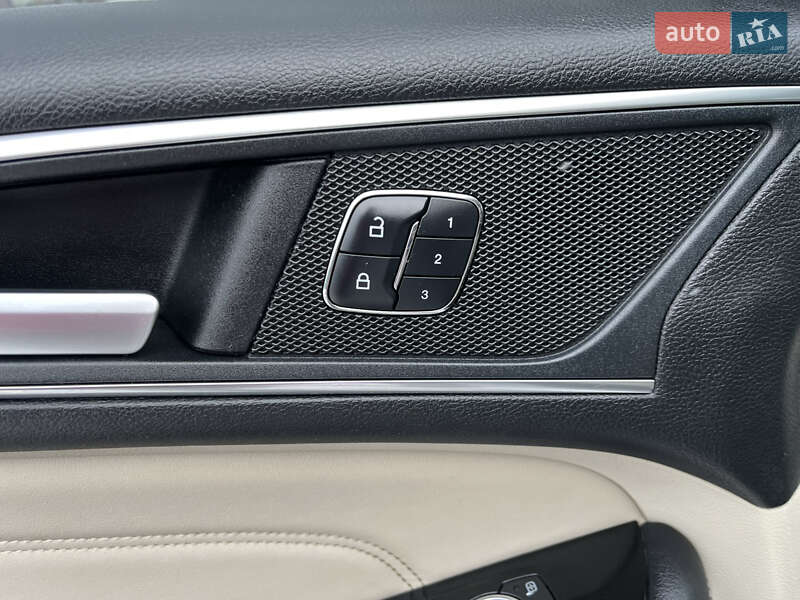 Внедорожник / Кроссовер Ford Edge 2017 в Киеве