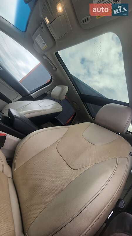 Внедорожник / Кроссовер Ford Edge 2015 в Ужгороде