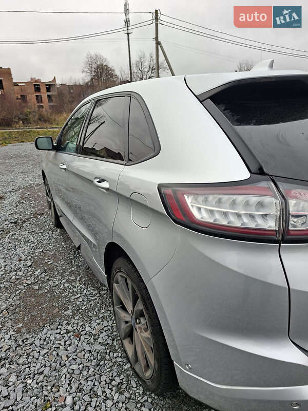 Внедорожник / Кроссовер Ford Edge 2017 в Ровно
