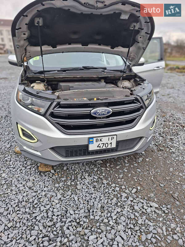 Внедорожник / Кроссовер Ford Edge 2017 в Ровно