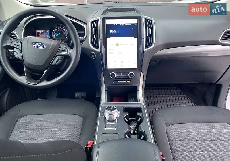 Позашляховик / Кросовер Ford Edge 2021 в Тлумачі
