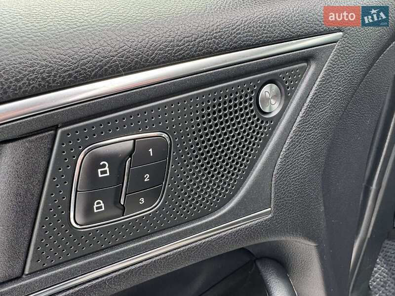 Внедорожник / Кроссовер Ford Edge 2019 в Киеве