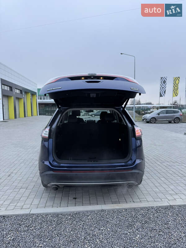 Позашляховик / Кросовер Ford Edge 2016 в Вознесенську