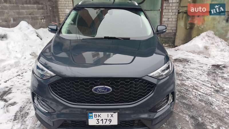 Позашляховик / Кросовер Ford Edge 2019 в Рівному