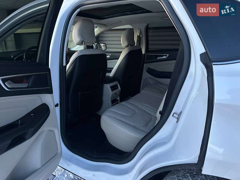 Внедорожник / Кроссовер Ford Edge 2017 в Киеве фото 16 Внедорожник / Кроссовер Ford Edge 2017 в Киеве