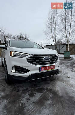 Внедорожник / Кроссовер Ford Edge 2020 в Дубно