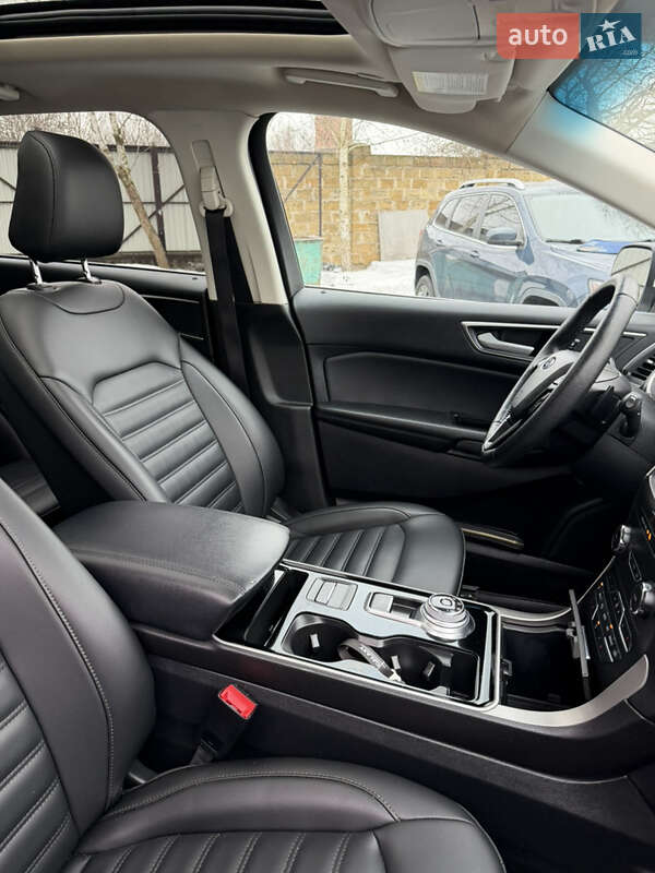 Внедорожник / Кроссовер Ford Edge 2020 в Дубно