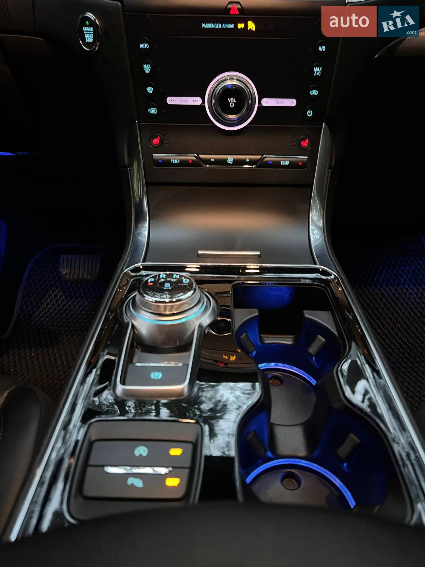 2019 Ford Edge - мініатюра 31