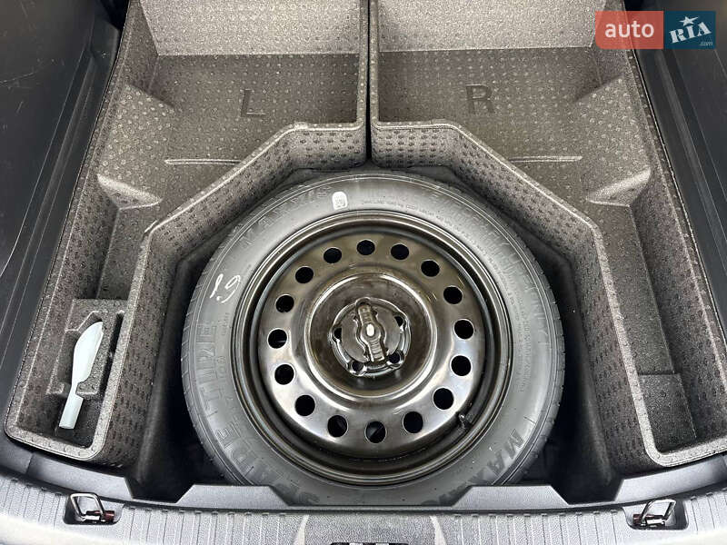 Позашляховик / Кросовер Ford Edge 2016 в Стрию фото 26 Позашляховик / Кросовер Ford Edge 2016 в Стрию