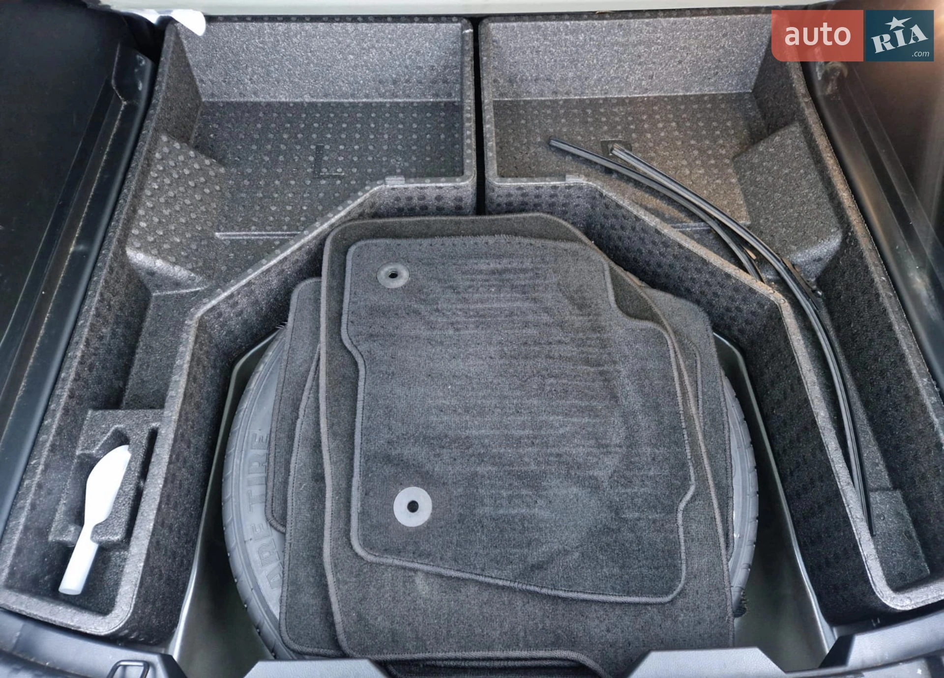 2018 Ford Edge - мініатюра 10
