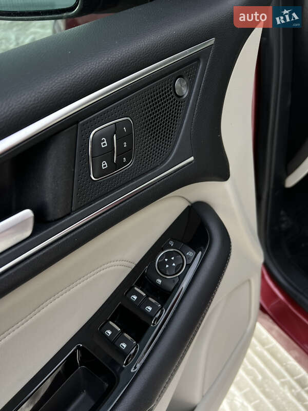 Позашляховик / Кросовер Ford Edge 2019 в Києві фото 25 Позашляховик / Кросовер Ford Edge 2019 в Києві