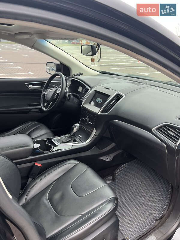 Внедорожник / Кроссовер Ford Edge 2016 в Николаеве