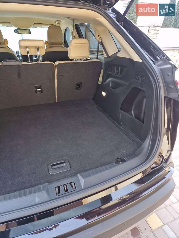 Внедорожник / Кроссовер Ford Edge 2022 в Могилев-Подольске