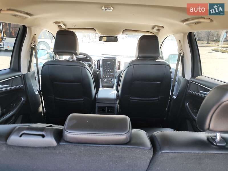 Позашляховик / Кросовер Ford Edge 2021 в Запоріжжі