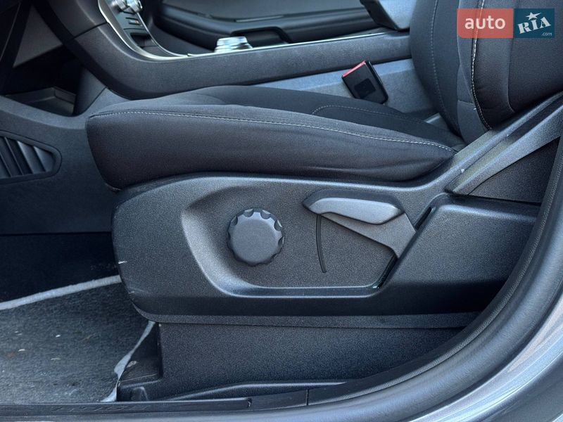 Позашляховик / Кросовер Ford Edge 2021 в Рівному