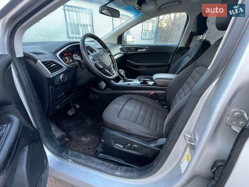 Позашляховик / Кросовер Ford Edge 2016 в Львові