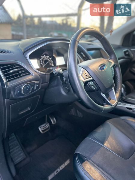 Внедорожник / Кроссовер Ford Edge 2017 в Львове