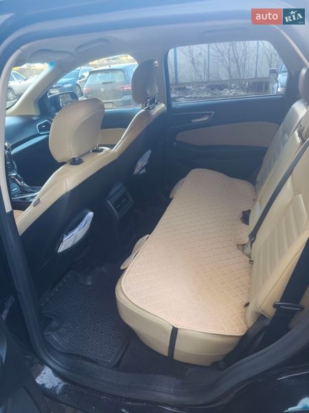 Внедорожник / Кроссовер Ford Edge 2017 в Хмельницком
