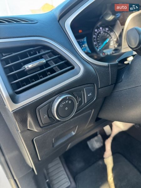 Внедорожник / Кроссовер Ford Edge 2015 в Броварах