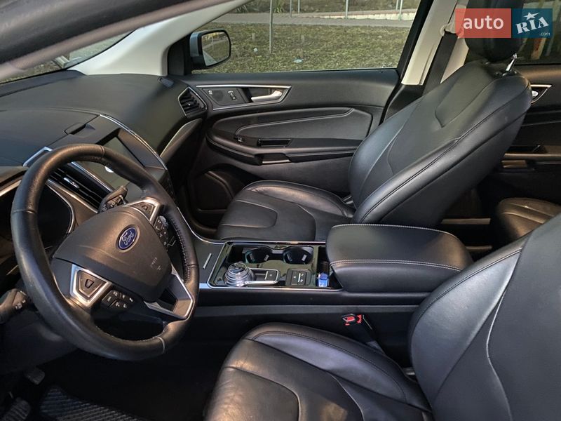 Внедорожник / Кроссовер Ford Edge 2019 в Могилев-Подольске