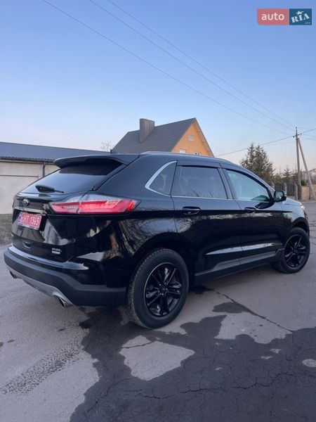 Позашляховик / Кросовер Ford Edge 2019 в Дубні