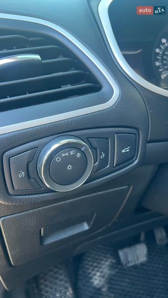 Внедорожник / Кроссовер Ford Edge 2015 в Белой Церкви