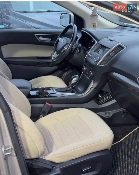 Позашляховик / Кросовер Ford Edge 2018 в Кривому Розі