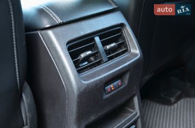 Внедорожник / Кроссовер Ford Edge 2018 в Киеве