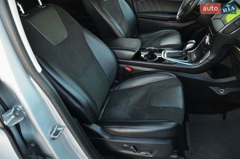 Внедорожник / Кроссовер Ford Edge 2018 в Киеве