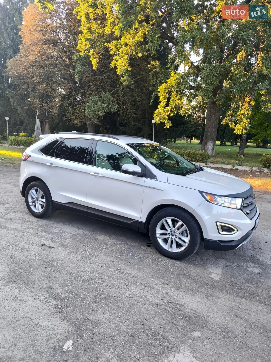 2016 Ford Edge - мініатюра 18