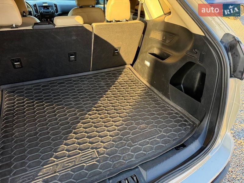 Позашляховик / Кросовер Ford Edge 2017 в Стрию