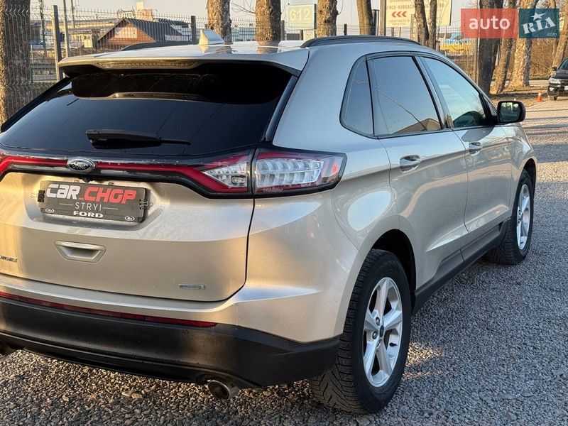 Позашляховик / Кросовер Ford Edge 2017 в Стрию