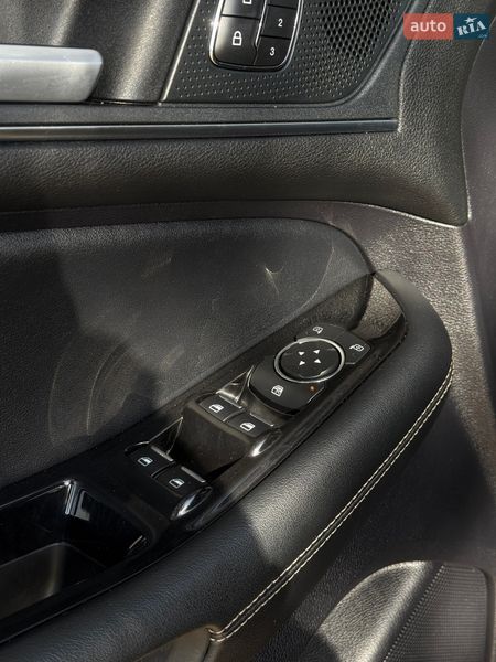 Позашляховик / Кросовер Ford Edge 2019 в Сумах